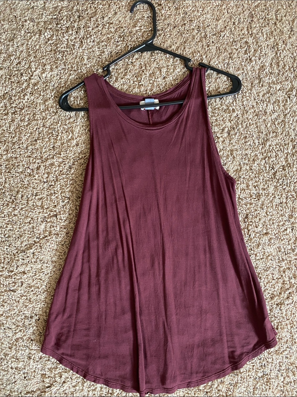 Old Navy Burgundy Scoop Neck Tank Top